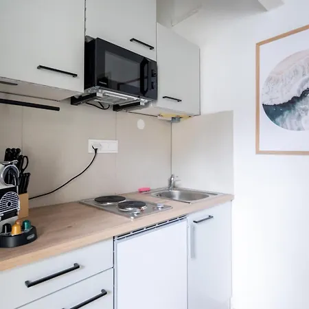 Appartamento At Main Square - 35 M2 - Netflix - Quiet *