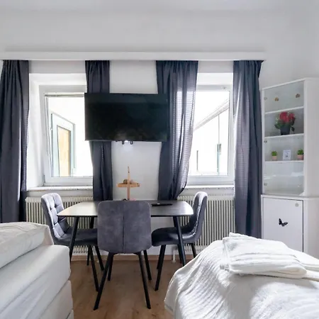 At Main Square - 35 M2 - Netflix - Quiet *