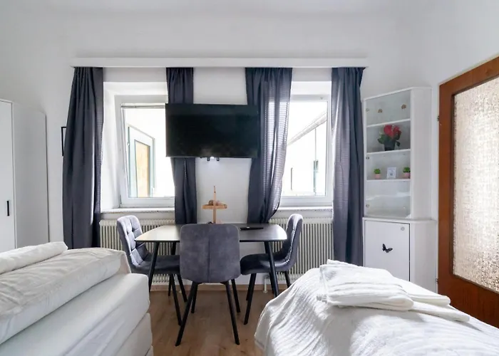 At Main Square - 35 M2 - Netflix - Quiet *